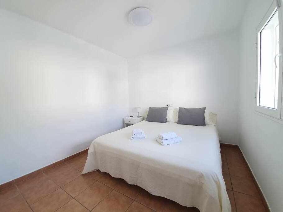 Costa Mathilda Apartment Tías Zewnętrze zdjęcie